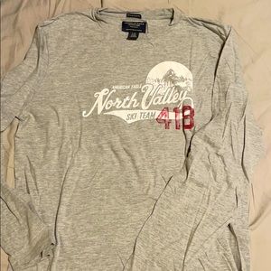 American Eagle Gray Long Sleeve Shirt